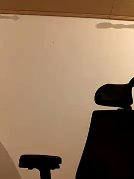 Snapshot of singer1911 chatting on 11.01.25 singer1911 online show from 11.01.25