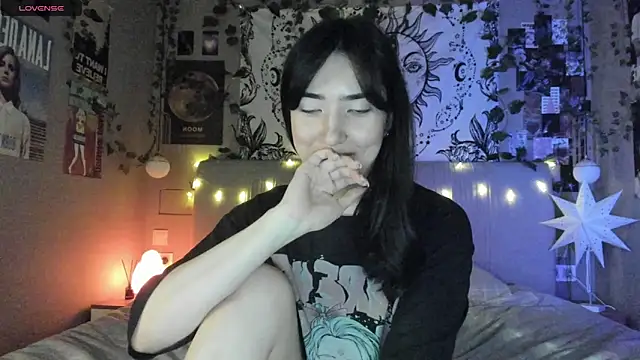 Anisawithlove online show from 02.12.25