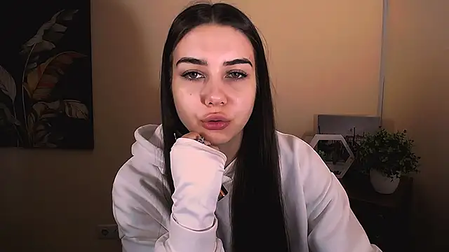 Lili magic online show from 10.12.25