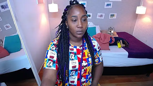 kiara evanss online show from 03.12.25