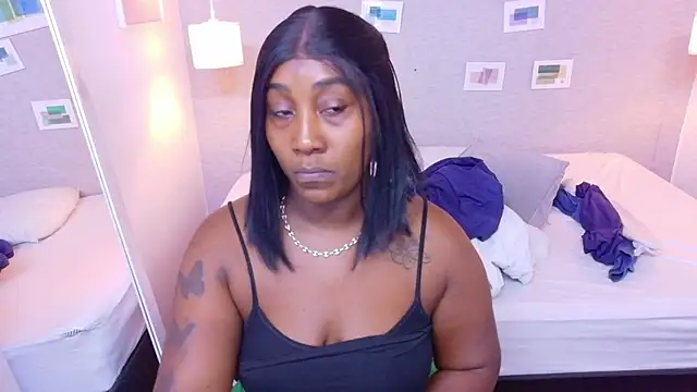 kiara evanss online show from 04.07.26