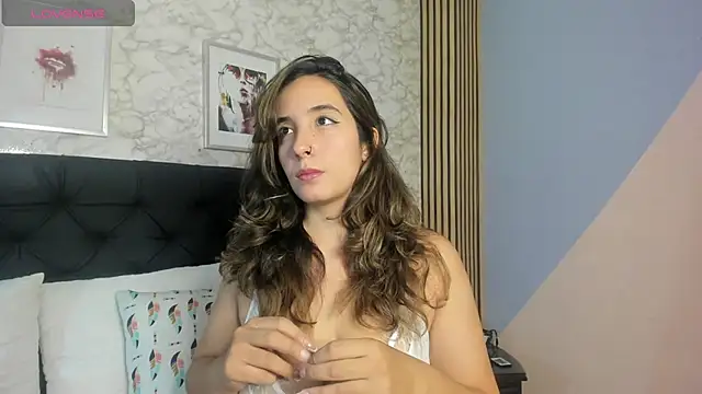 Snapshot of emma__smith1 chatting on 02.22.25 emma smith1 online show from 02.22.25