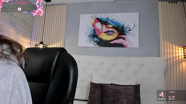 Snapshot of emma__smith1 chatting on 09.26.25 emma smith1 online show from 09.26.25