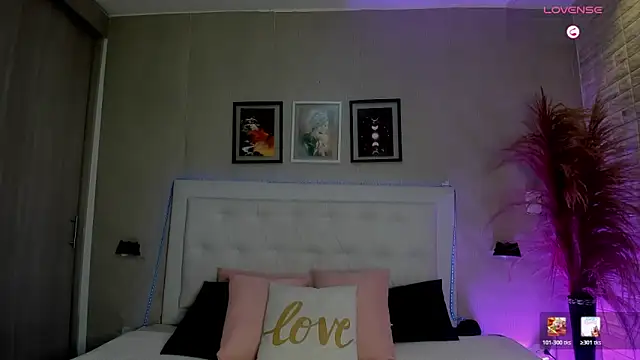 Snapshot of emma__smith1 chatting on 02.04.26 emma smith1 online show from 02.04.26