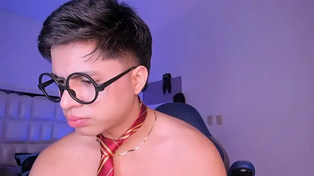 Snapshot of Niicky1_ chatting on 01.21.25 Niicky1  online show from 01.21.25