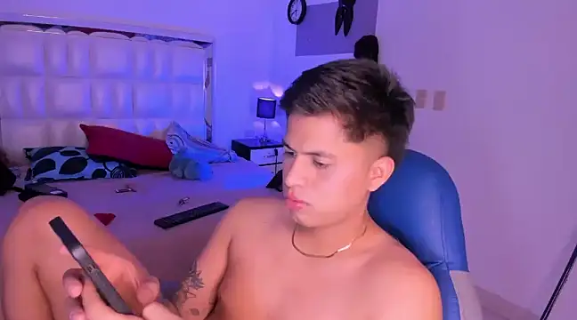 Snapshot of Niicky1_ chatting on 01.30.25 Niicky1  online show from 01.30.25