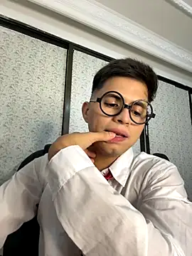 Snapshot of Niicky1_ chatting on 09.12.25 Niicky1  online show from 09.12.25