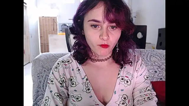 Snapshot of kitty22_ chatting on 04.28.26 kitty22 online show from 04.28.26