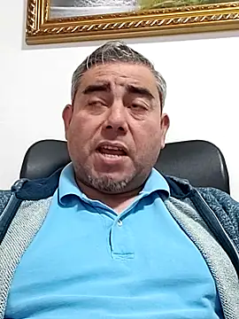 Snapshot of Manolete007x chatting on 04.25.26 Manolete007x online show from 04.25.26