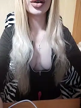 Elza kom online show from 02.18.25