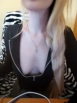 Elza kom online show from 02.25.25