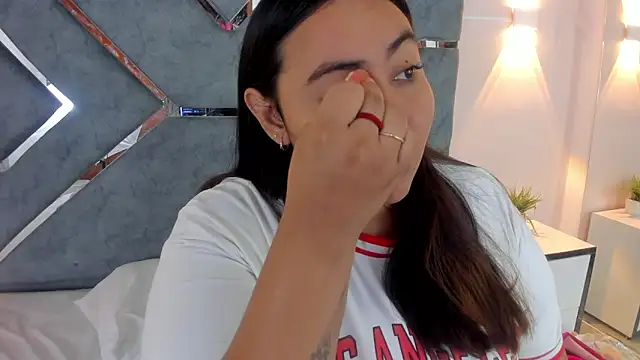 LucciaPorter online show from 03.26.26