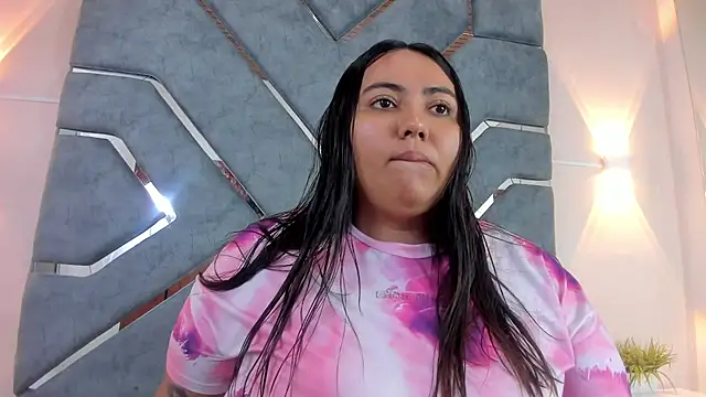 LucciaPorter online show from 03.31.26