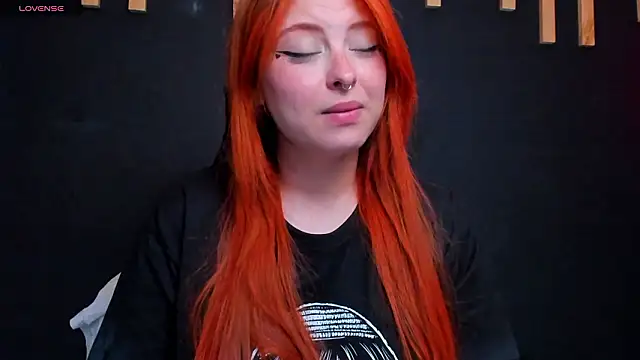 Snapshot of izyzys_baker chatting on 03.10.26 izyzys baker online show from 03.10.26