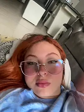 Snapshot of izyzys_baker chatting on 03.29.26 izyzys baker online show from 03.29.26