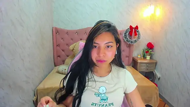 XSmaggiiee online show from 12.29.24