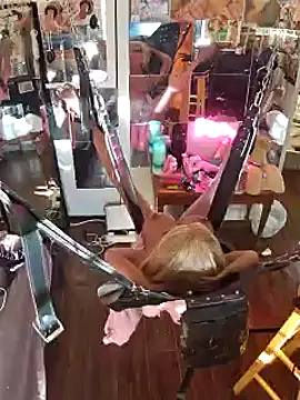 luvs2cumm69 online show from 12.03.24