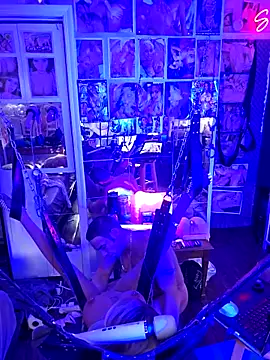 luvs2cumm69 online show from 03.15.25