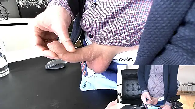 sperma tributes online show from 11.28.25