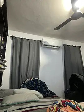 Snapshot of Magicerosxx69 chatting on 03.07.26 Magicerosxx69 online show from 03.07.26