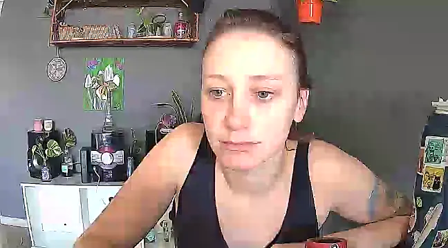 Snapshot of stupid_babybird chatting on 03.20.25 stupid babybird online show from 03.20.25