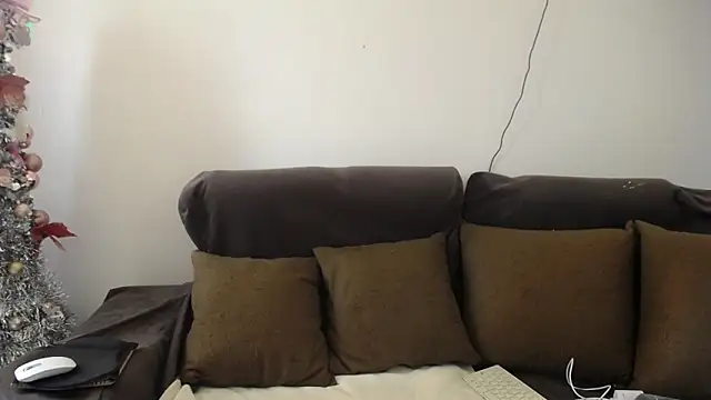 sara winehouse1 online show from 01.16.25