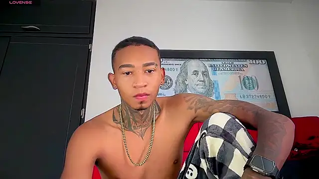 sexy blacks  online show from 06.06.26
