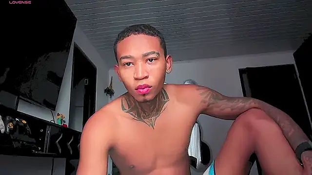 sexy blacks  online show from 06.17.26