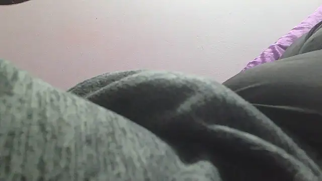 Snapshot of duggiefresh chatting on 12.12.24 duggiefresh online show from 12.12.24