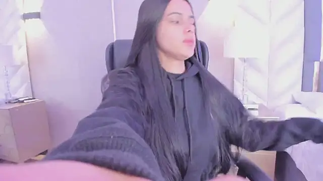 ChloeHarper  online show from 01.11.26