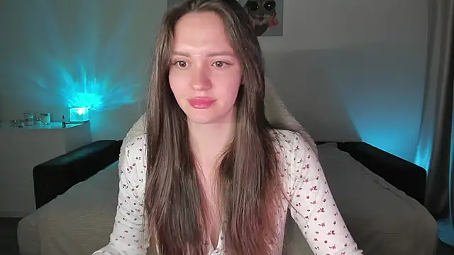 Sonia moon  online show from 10.01.25