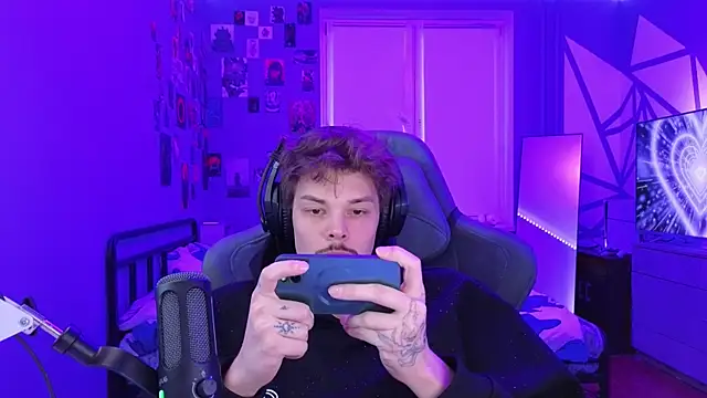 DENIS HERE online show from 02.03.25