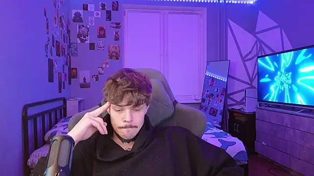 DENIS HERE online show from 02.06.25