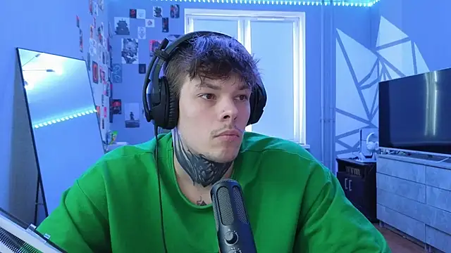 DENIS HERE online show from 03.19.25