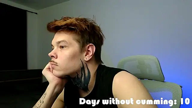 DENIS HERE online show from 04.15.26