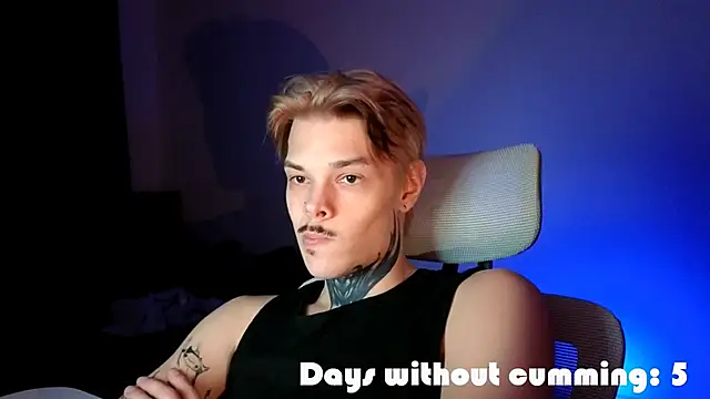 DENIS HERE online show from 04.24.26