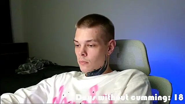 Snapshot of DENIS_HERE chatting on 05.22.26 DENIS HERE online show from 05.22.26