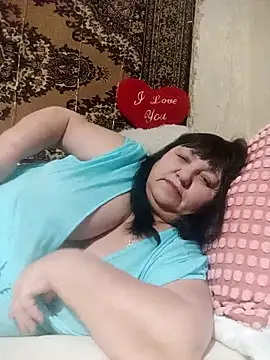 Snapshot of Nezsbudka chatting on 02.24.26 Nezsbudka online show from 02.24.26