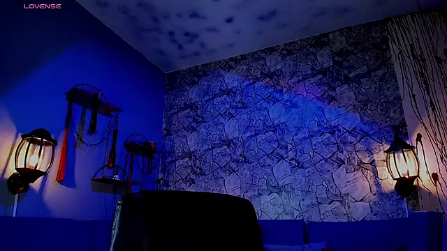 irregular fetish  online show from 02.08.25