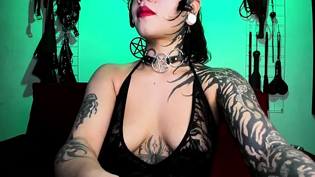 irregular fetish  online show from 03.17.26