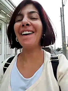 scarlett moore online show from 03.13.25