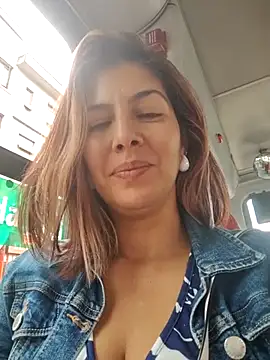 scarlett moore online show from 09.18.25