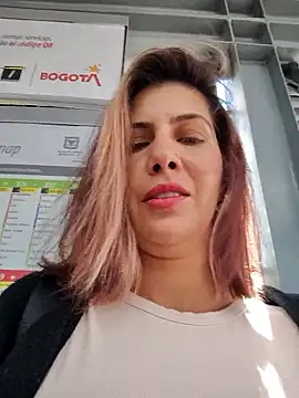 scarlett moore online show from 10.24.25