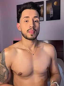 AxelKing1326 online show from 03.08.26