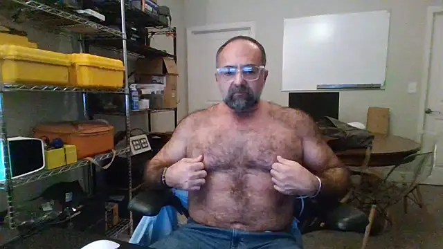 chainjulious online show from 12.17.24