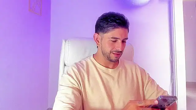 Snapshot of Ethan_mullers chatting on 02.04.25 Ethan mullers online show from 02.04.25