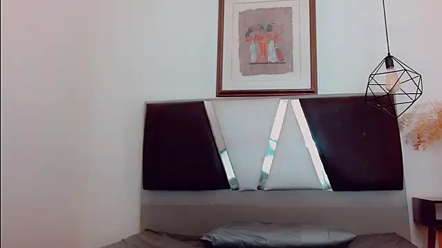 hilary rodriguez online show from 03.15.25