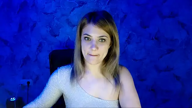 nika gold1 online show from 04.12.26