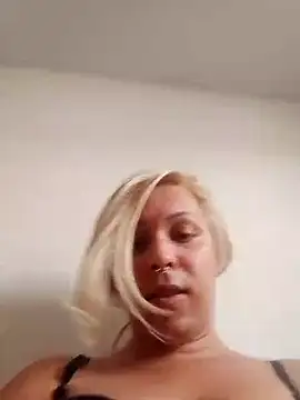 transgirl26 online show from 02.01.25