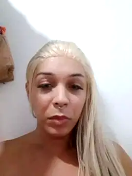 Snapshot of transgirl26 chatting on 05.28.26 transgirl26 online show from 05.28.26